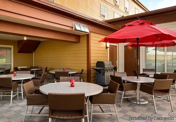 Towneplace Suites By Marriott Red Deer Eksteriør bilde